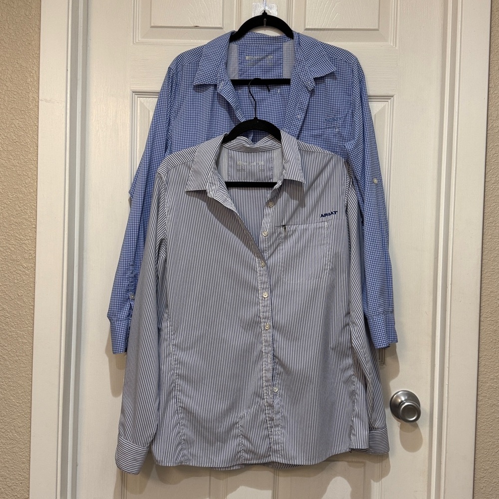 Pair of Women’s Ariat VentTek Blue & White Shirts XL